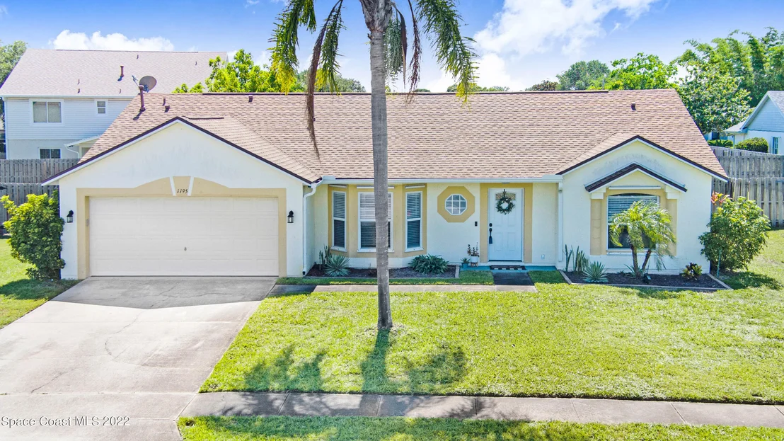 Photo of 1195 Meadow Lake Road