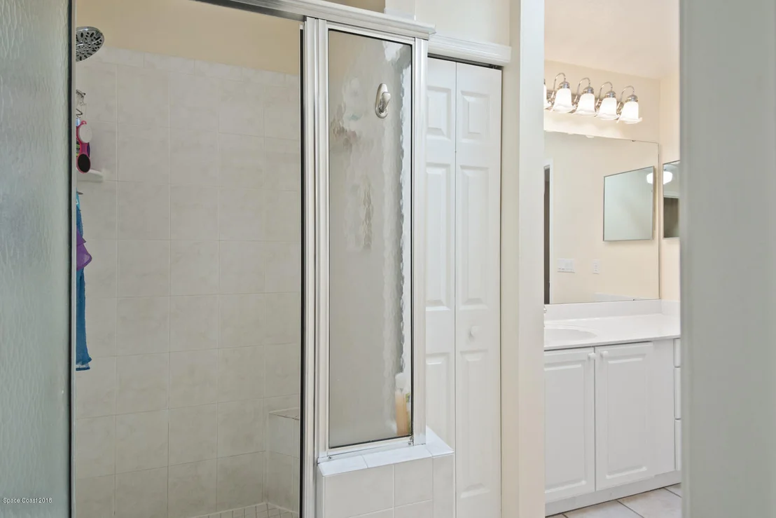 Photo of 2477 Saint Johns Lane