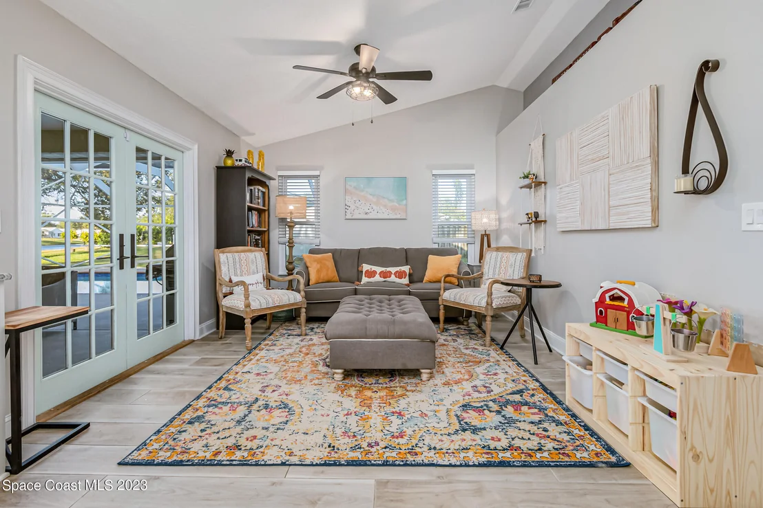 Photo of 3336 Lake View Circle