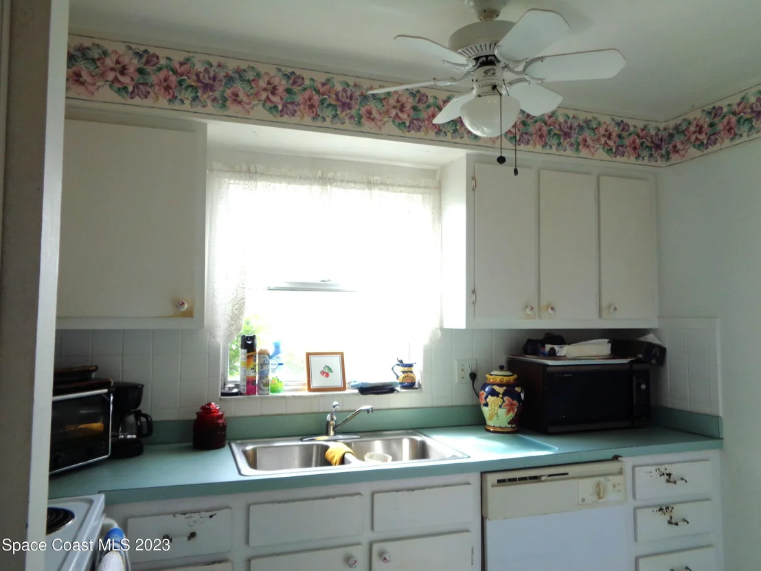 Photo of Unit 4D at 2500 Eagle Drive