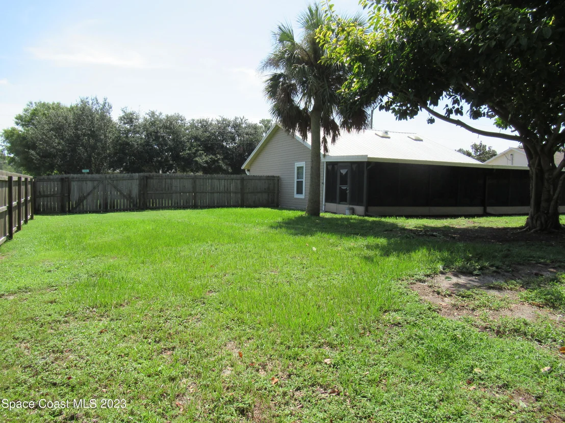 Photo of 7070 Marvin Avenue