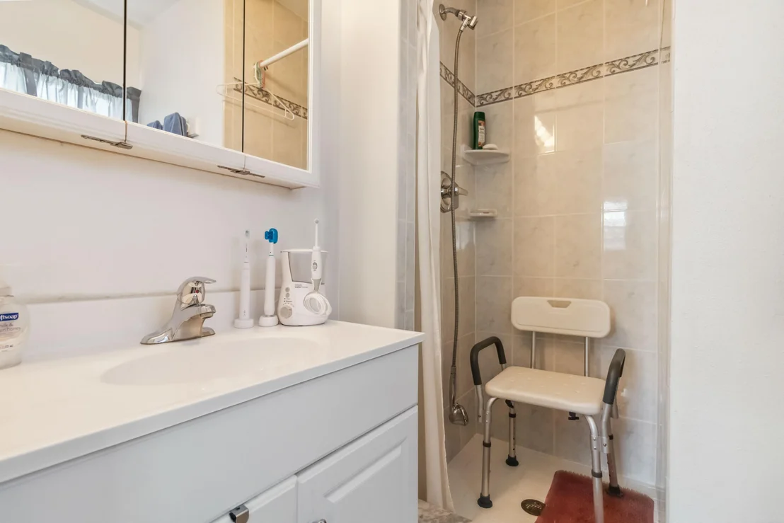 Photo of 2591 King Richard Road