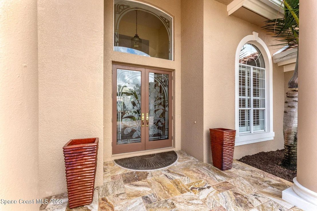 Photo of 325 Normandy Drive