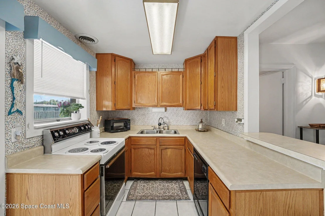 Photo of 1218 Vassar Lane