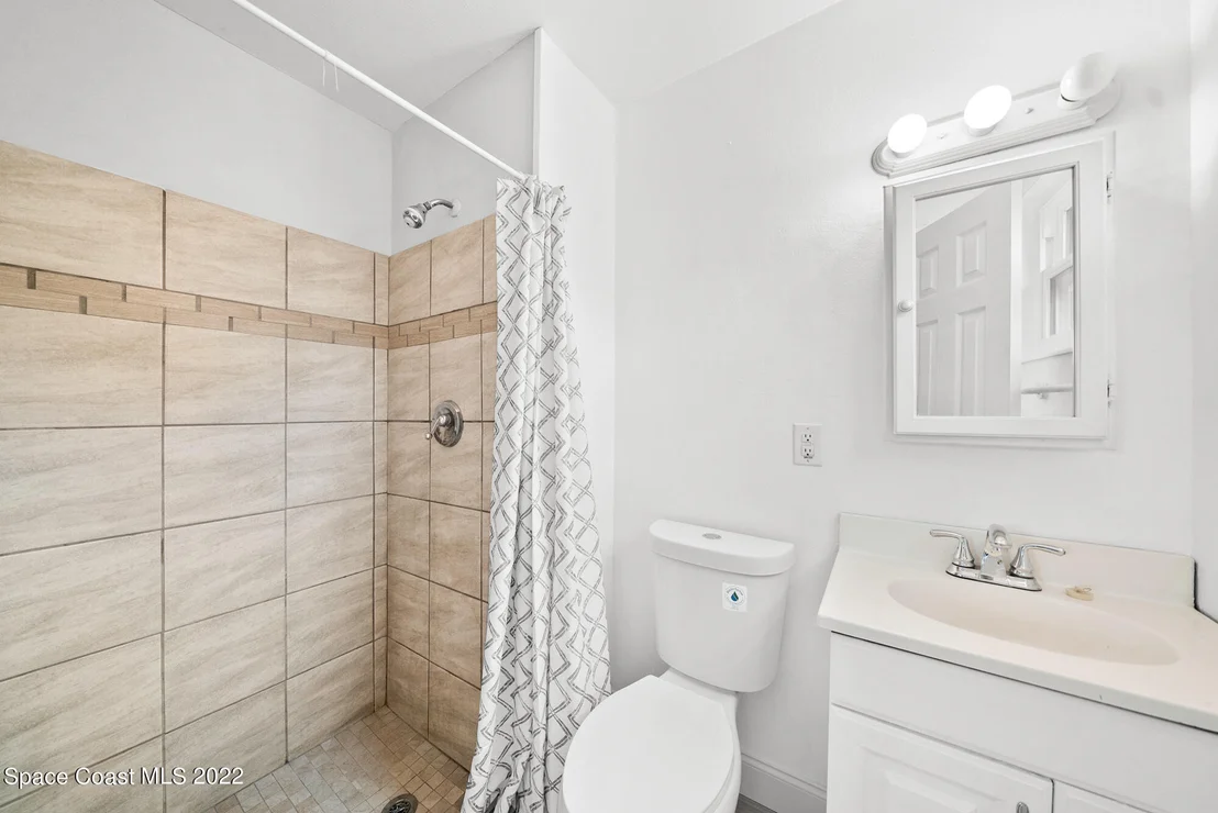 Photo of 2465 Sadler Lane