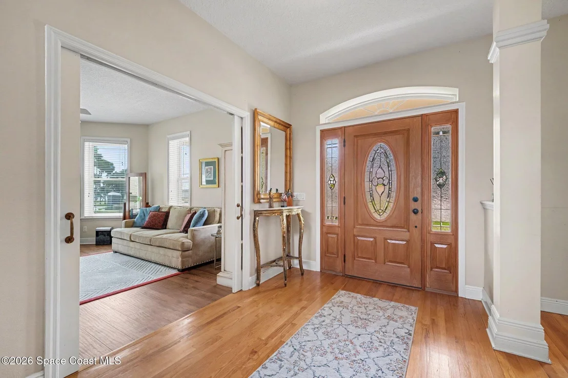 Photo of 10 Wincove Lane