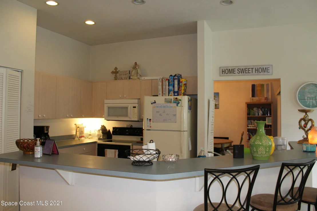 Photo of 3067 Temple Lane N
