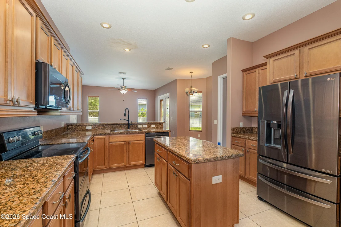 Photo of 291 Devlin Court SE