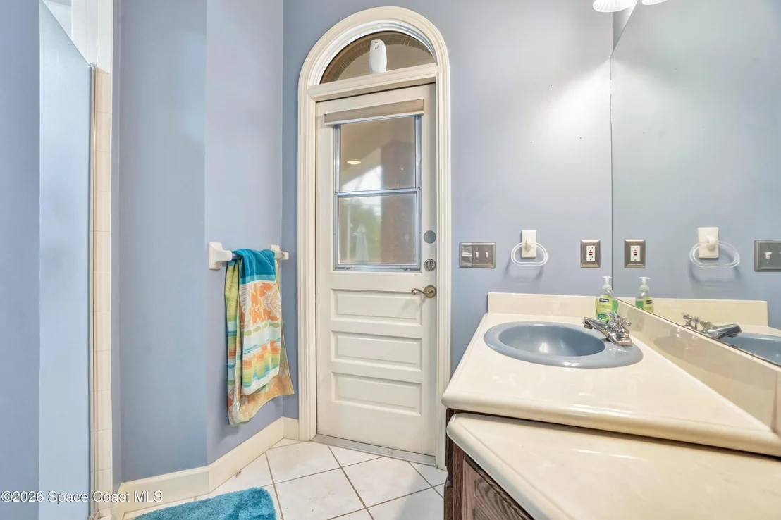 Photo of 772 Oak Park Drive