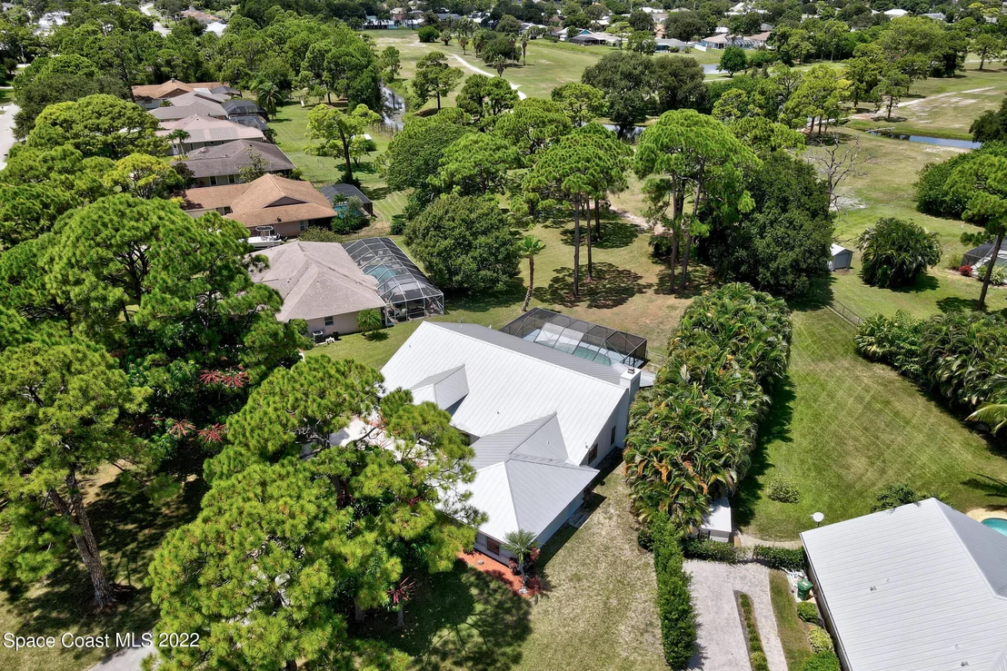 Photo of 4100 Redwood Drive