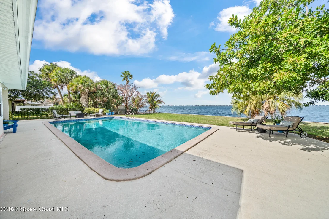 Photo of 2405 Brookside Drive