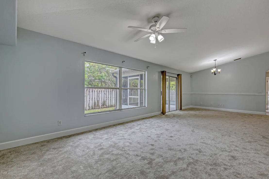 Photo of 1100 Juno Place