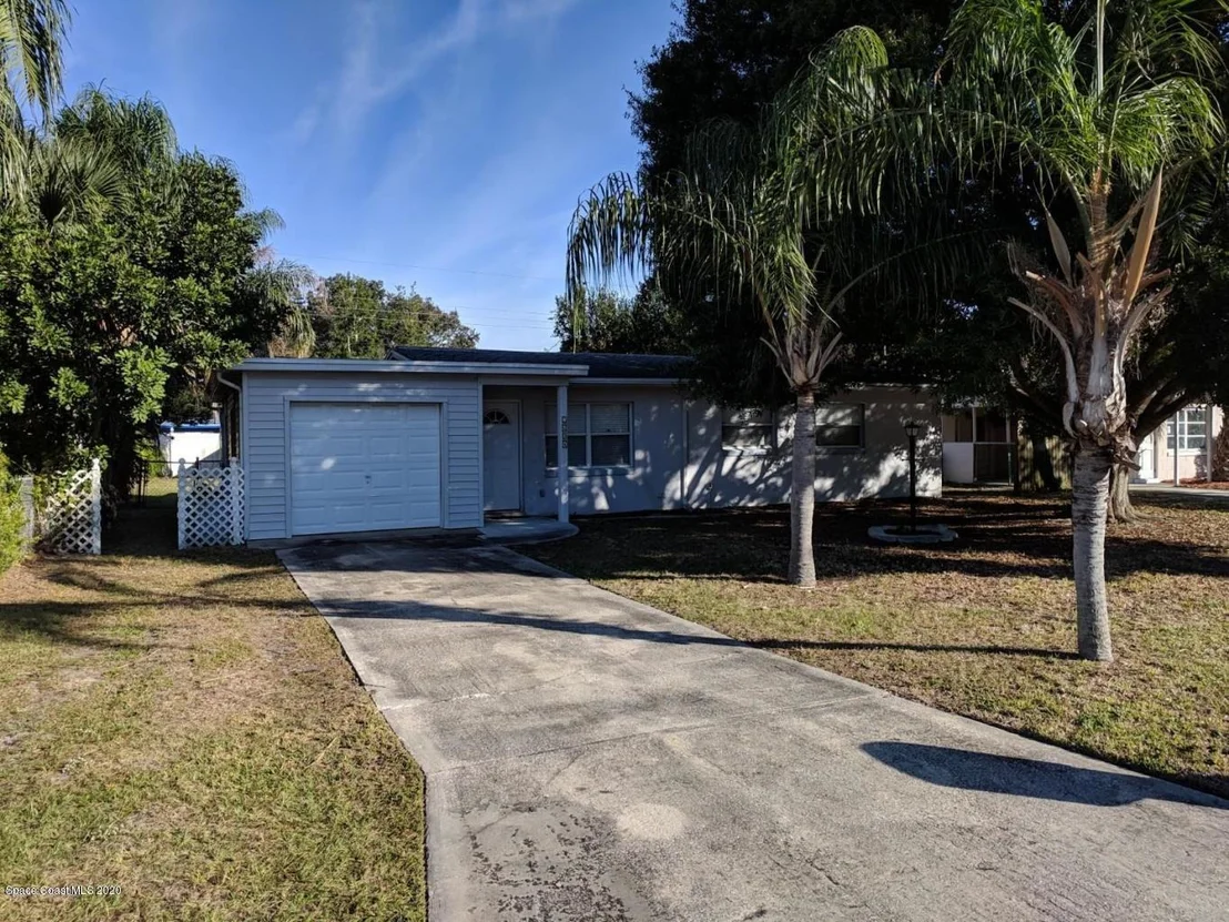 Photo of 2624 Locksley Road