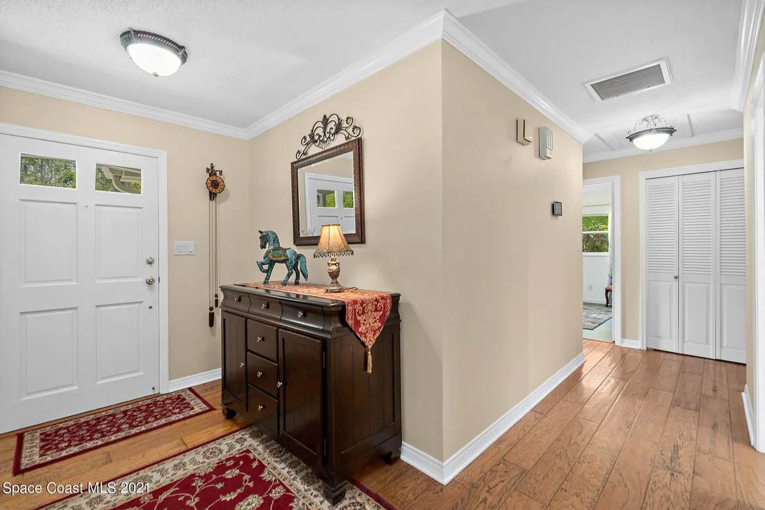 Photo of 1180 Ashlyn Drive