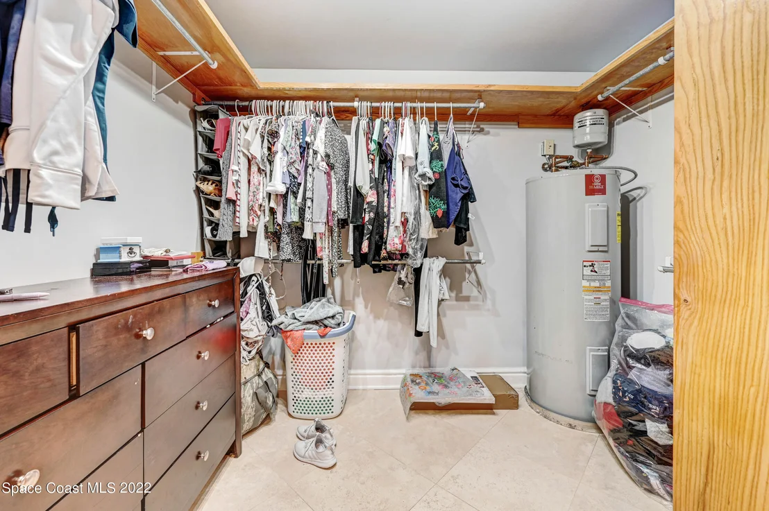 Photo of 3225 Fairview Drive
