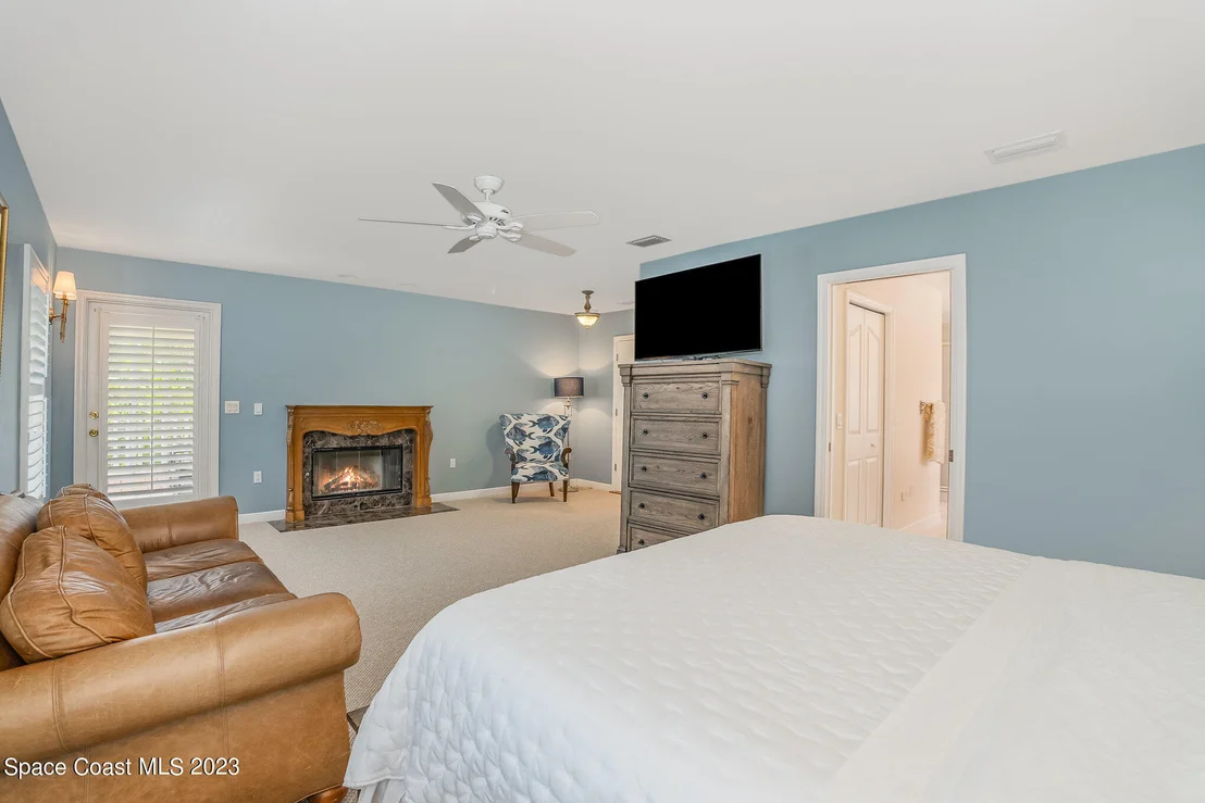 Photo of 320 2nd Avenue