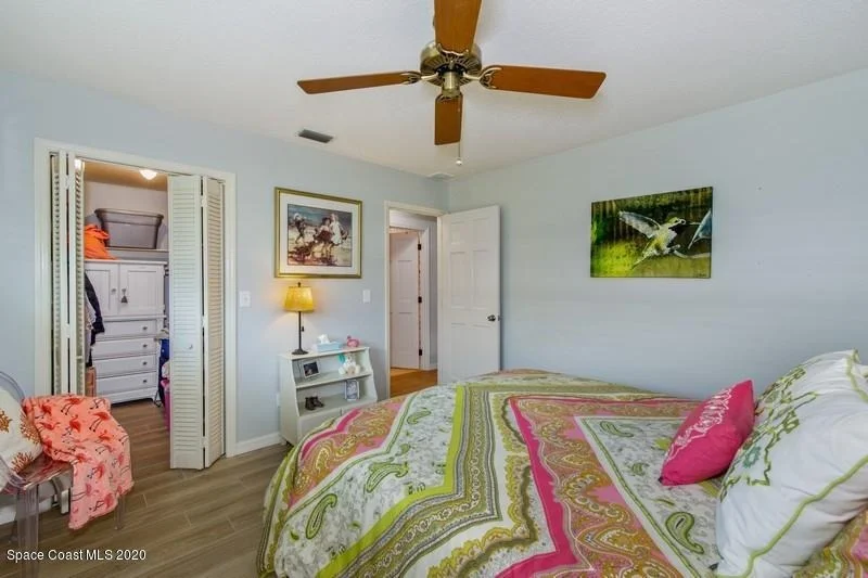 Photo of 208 Chalet Avenue