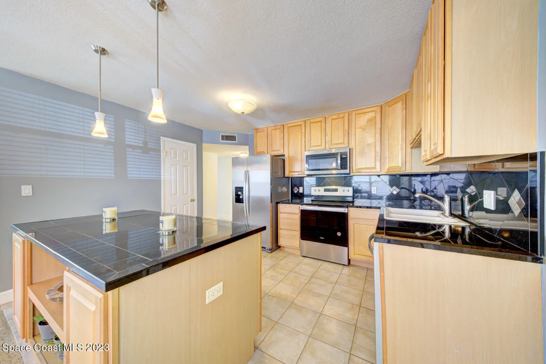Photo of 114 Orange Avenue