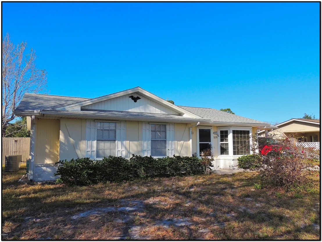 Photo of 3251 NE Edgewood Drive