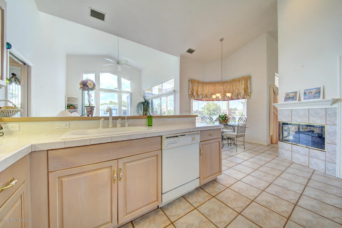 Photo of 1008 Fieldstone Drive