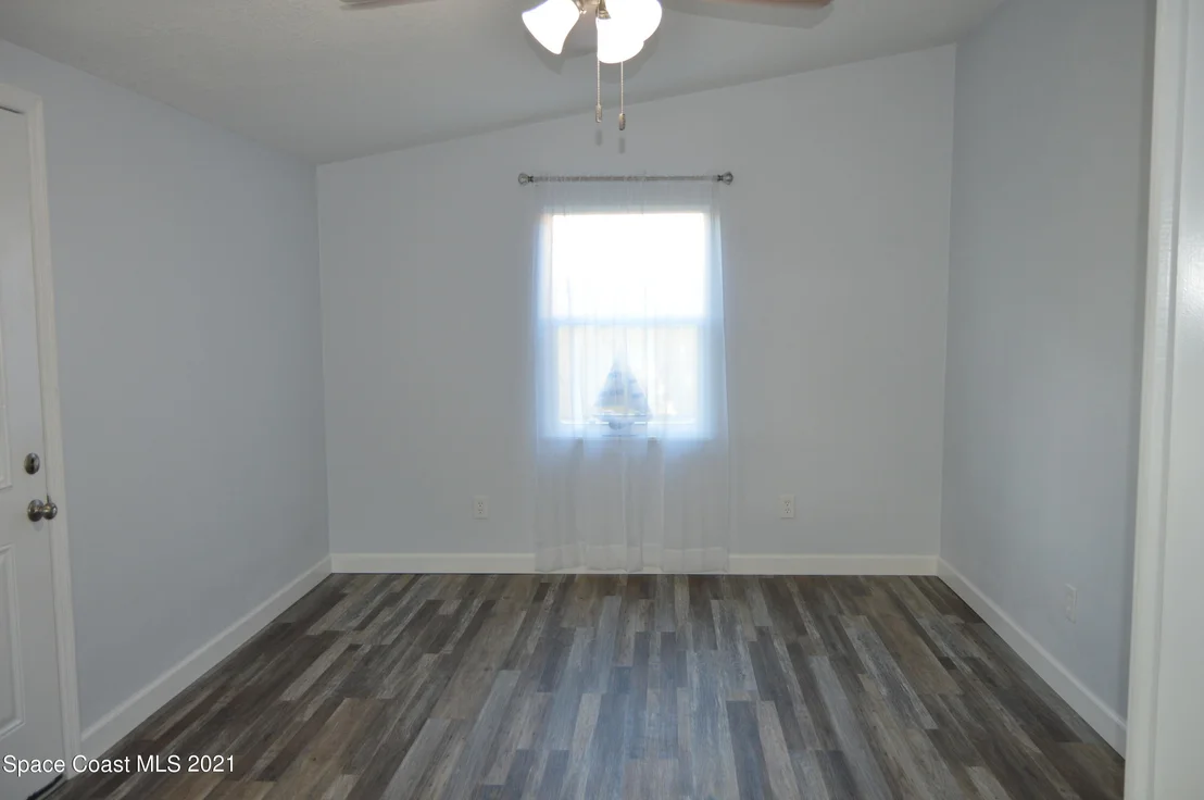 Photo of 2042 Doyle Drive