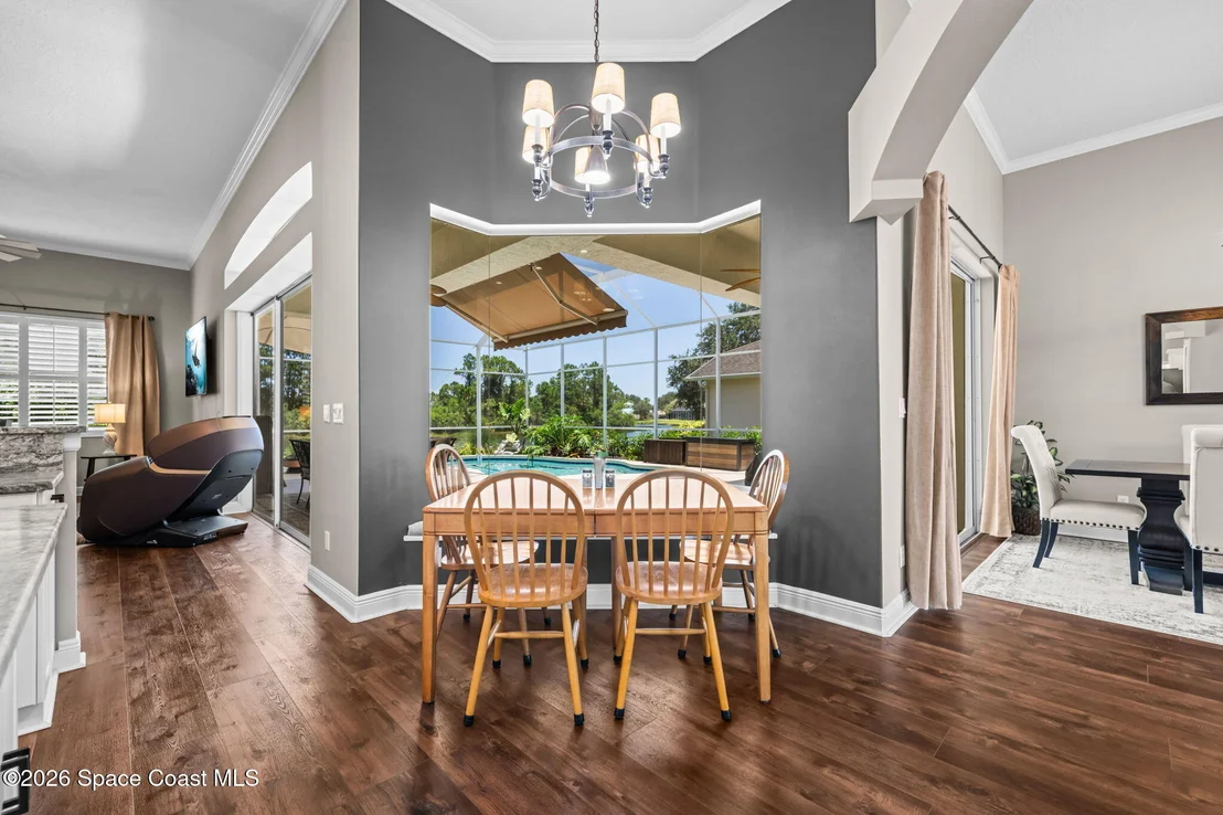 Photo of 842 Thrasher Drive