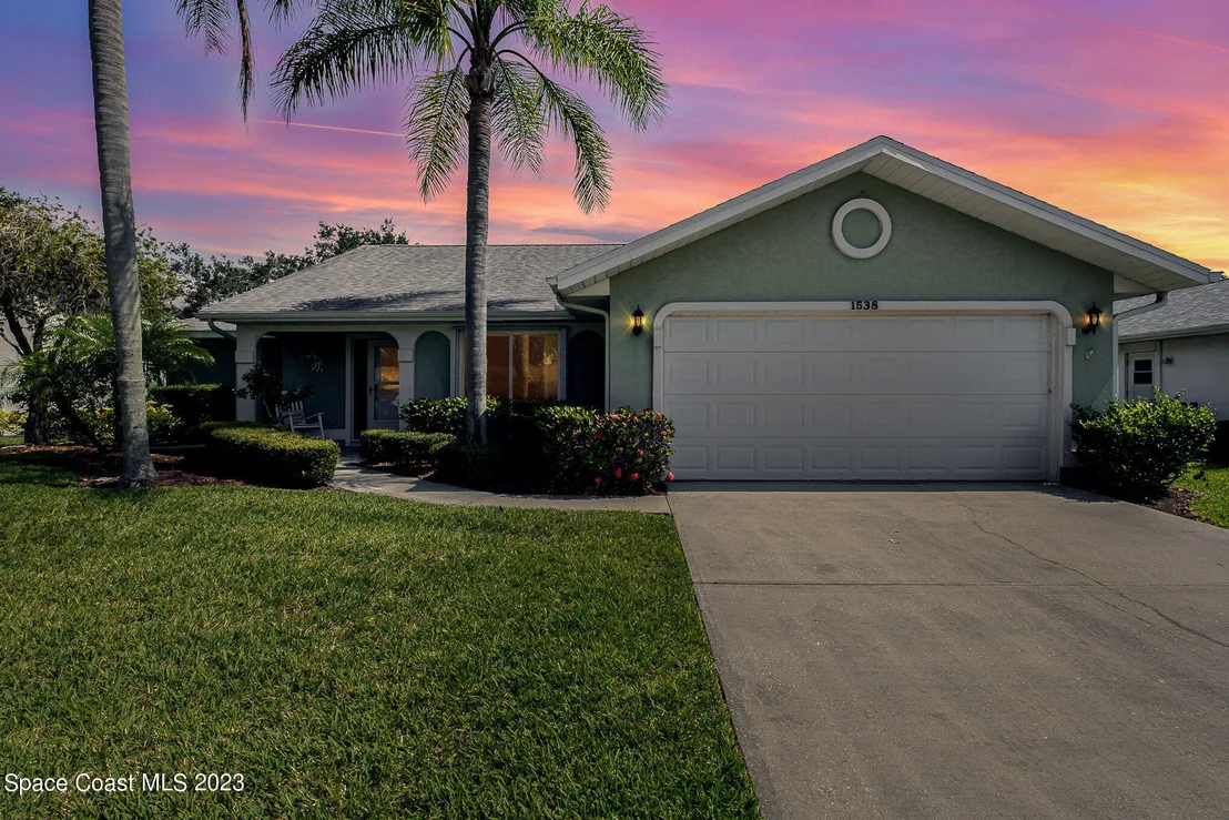 Photo of 1538 Frontier Drive