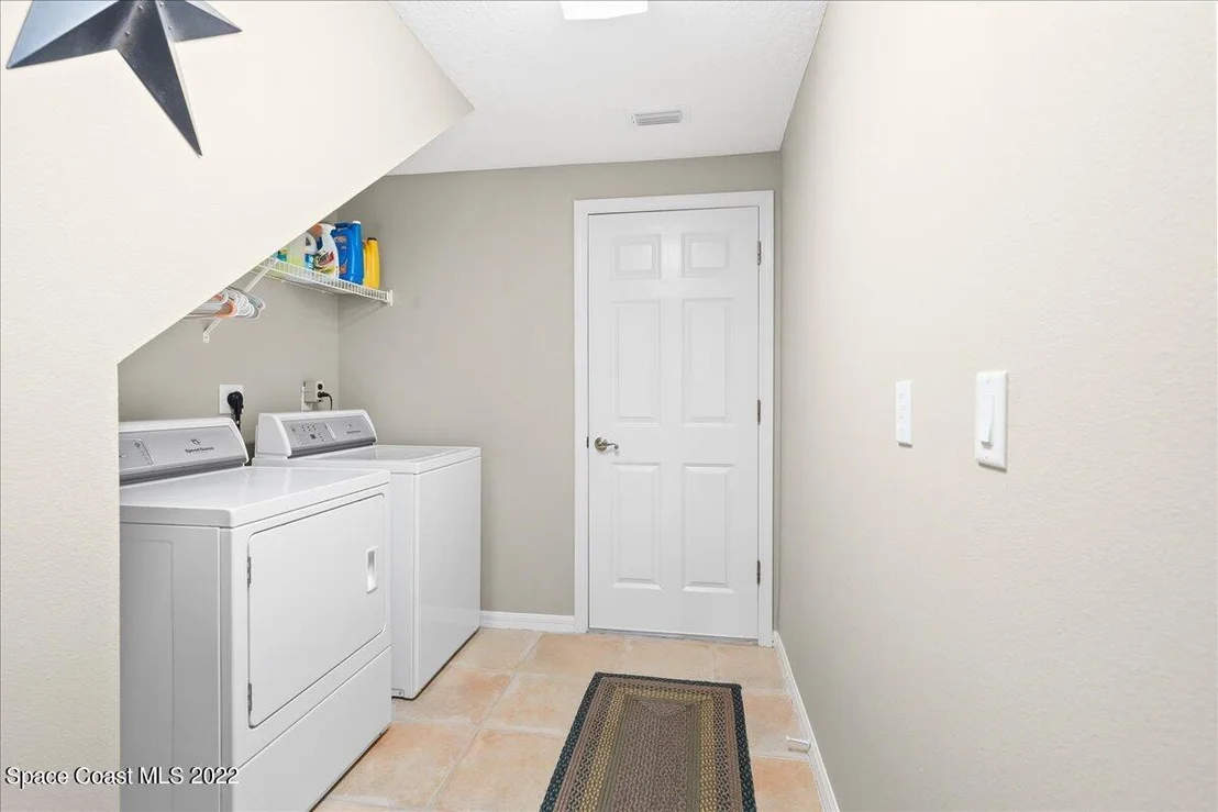 Photo of 5247 Solway Drive
