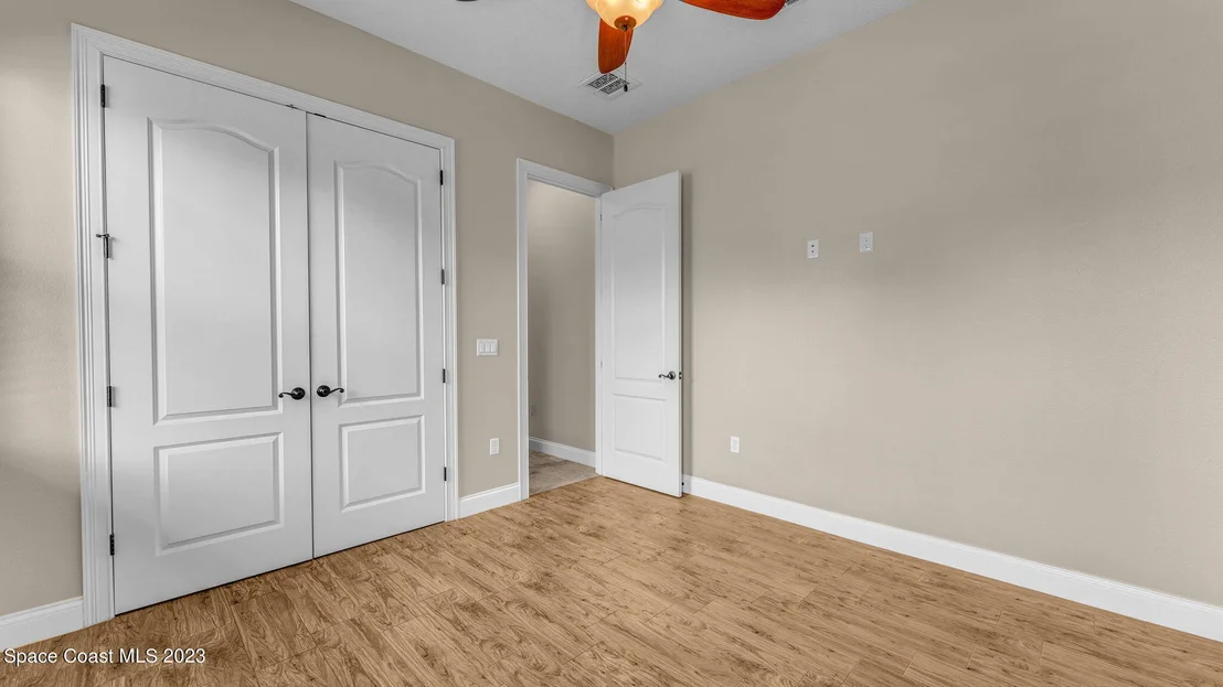 Photo of 2372 Westhorpe Drive