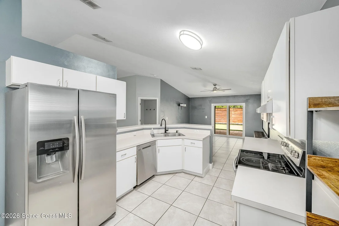 Photo of 1664 Vista Lake Circle