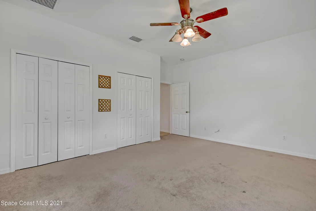 Photo of 2420 Valkaria Road
