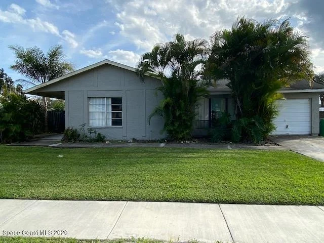 Photo of 2921 Pembroke Road