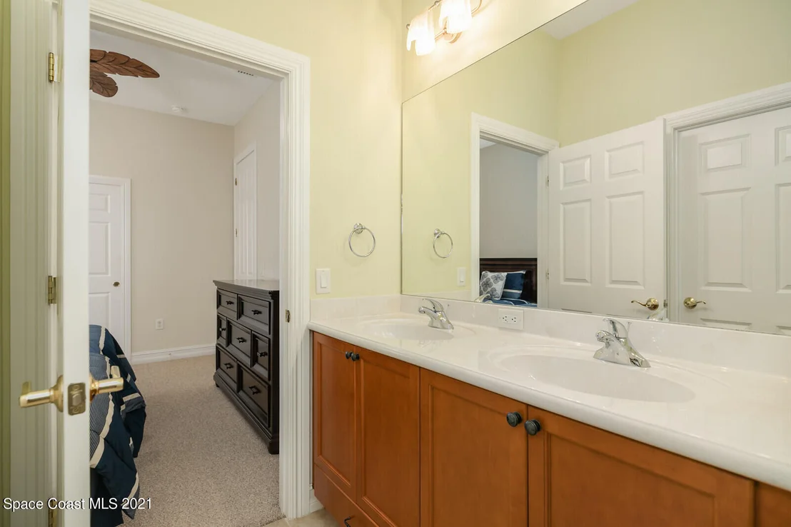Photo of 6585 Arroyo Drive