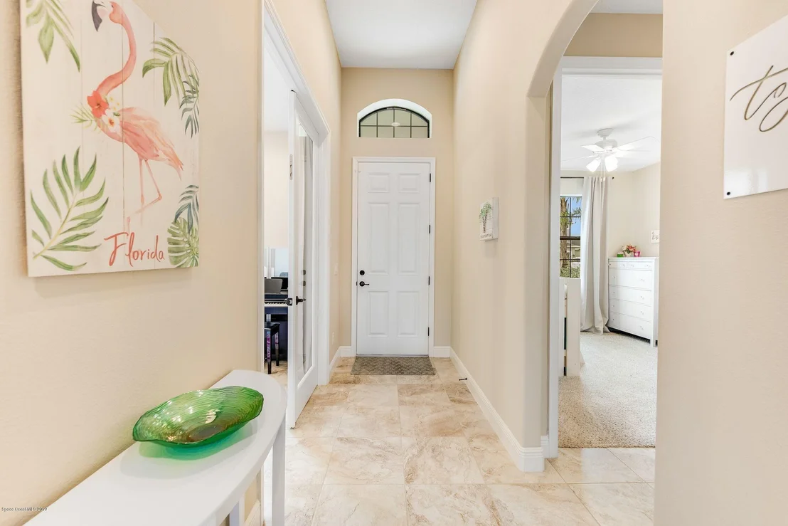 Photo of 7457 Bluemink Lane