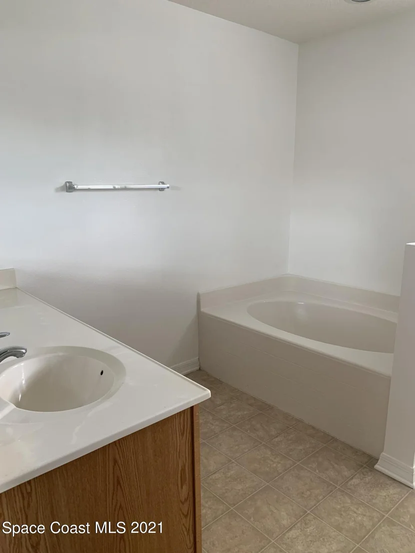 Photo of 721 Amor Drive