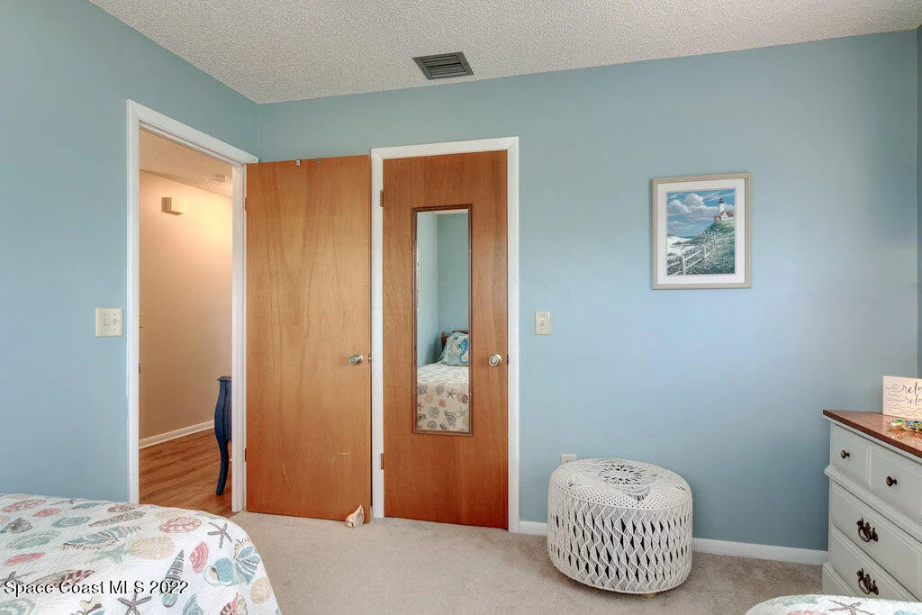 Photo of 1049 Carnation Drive