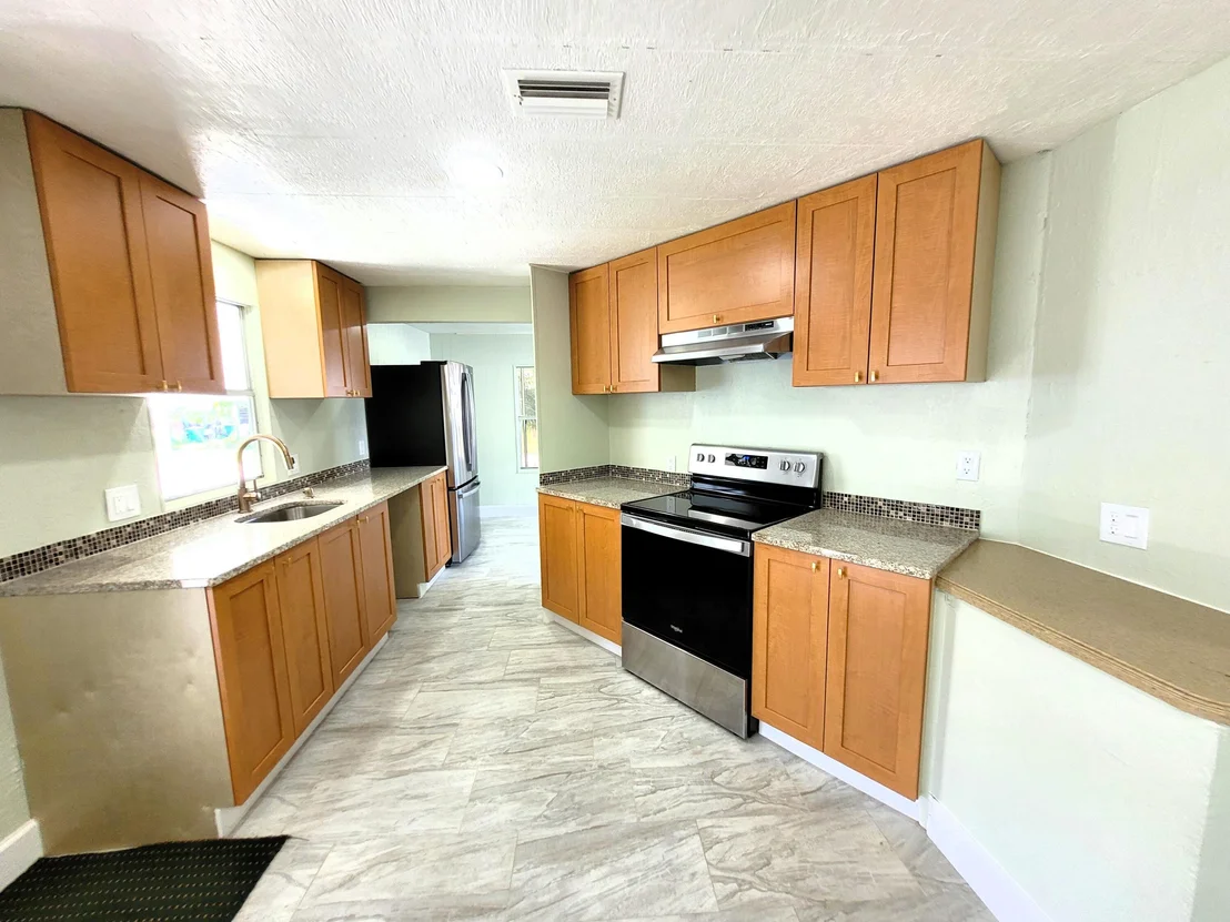 Photo of 564 Ruth Circle