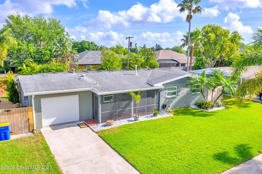 Photo of 1096 Madrid Road