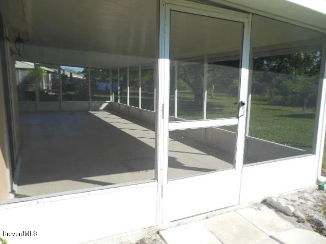 Photo of 1401 NE Mariposa Drive