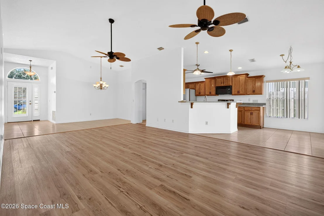 Photo of 2180 Spring Creek Circle NE