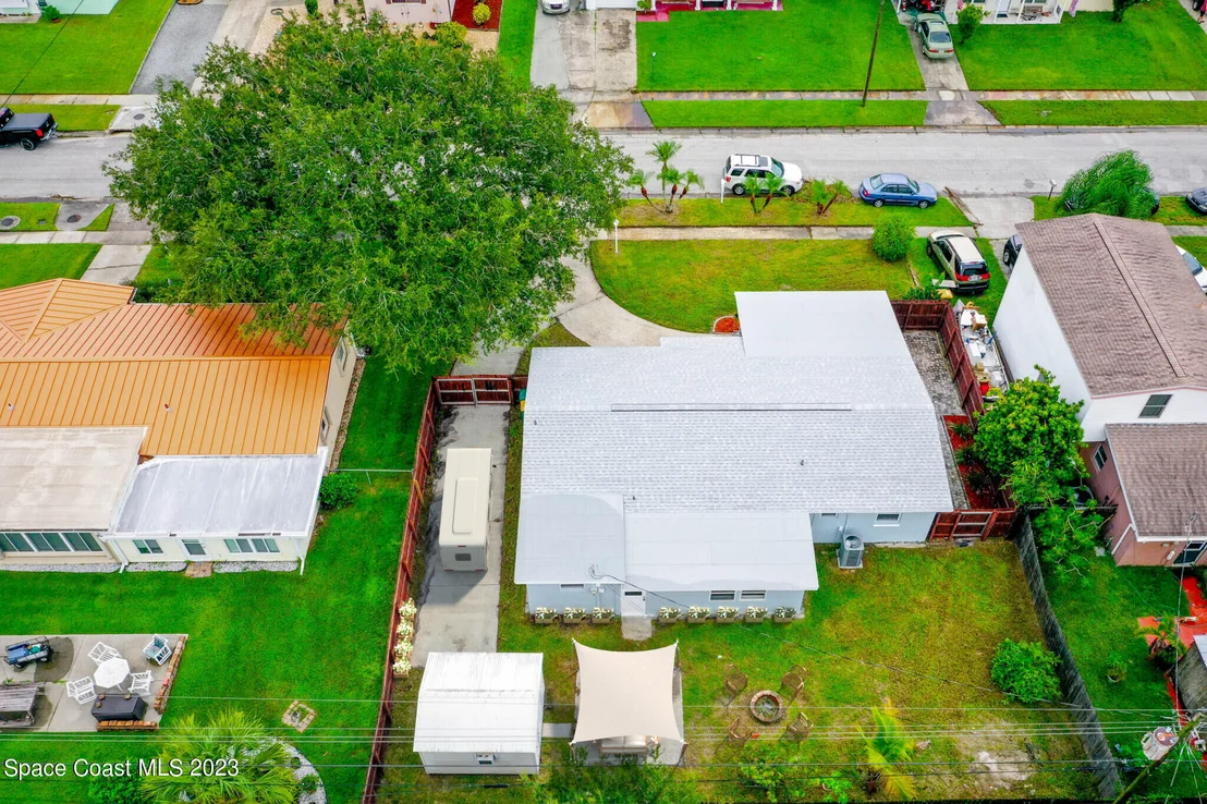 Photo of 1703 Buick Avenue