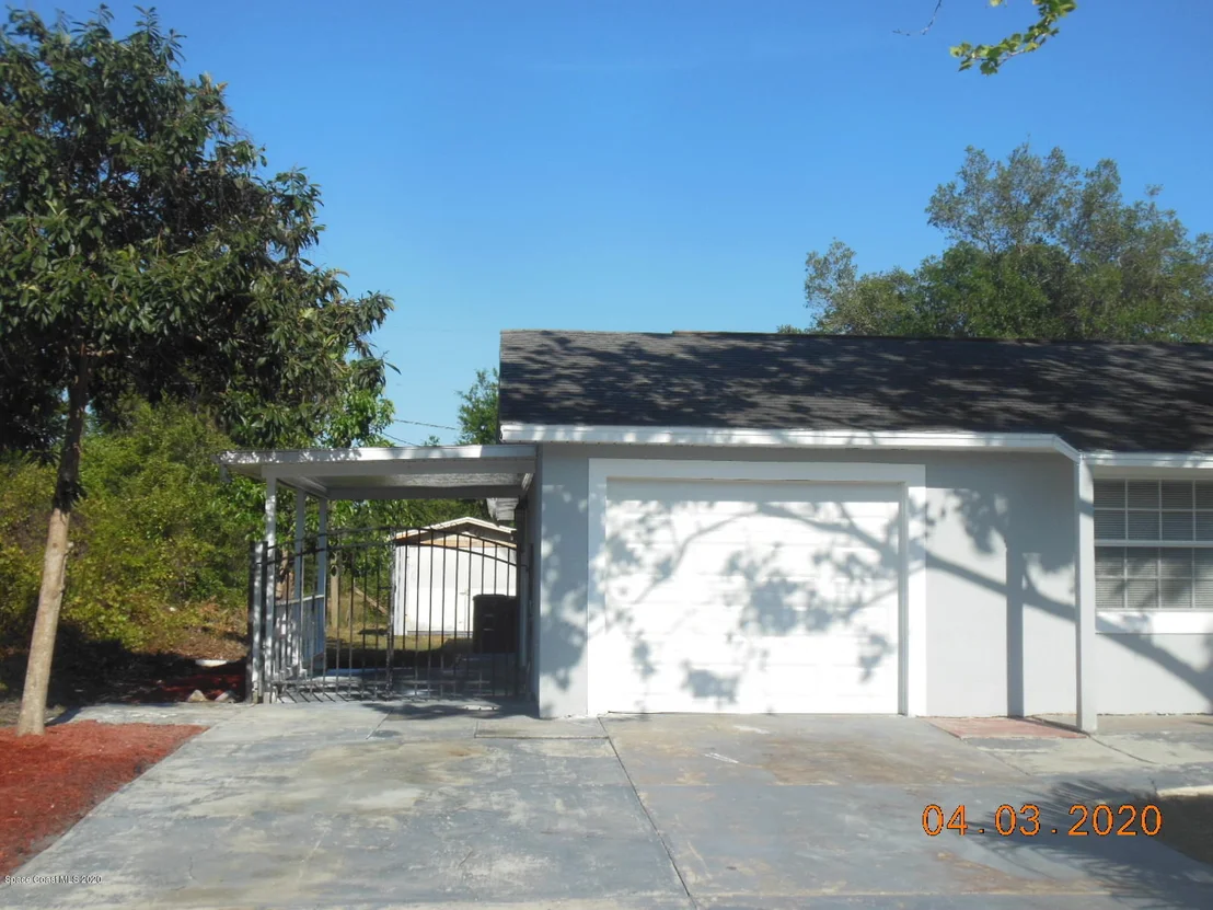 Photo of 991 Sable Circle SE
