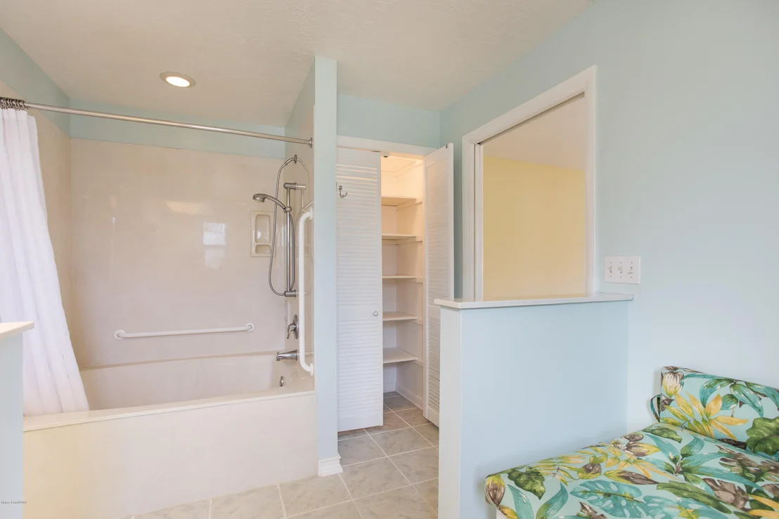 Photo of 34 Yawl Drive