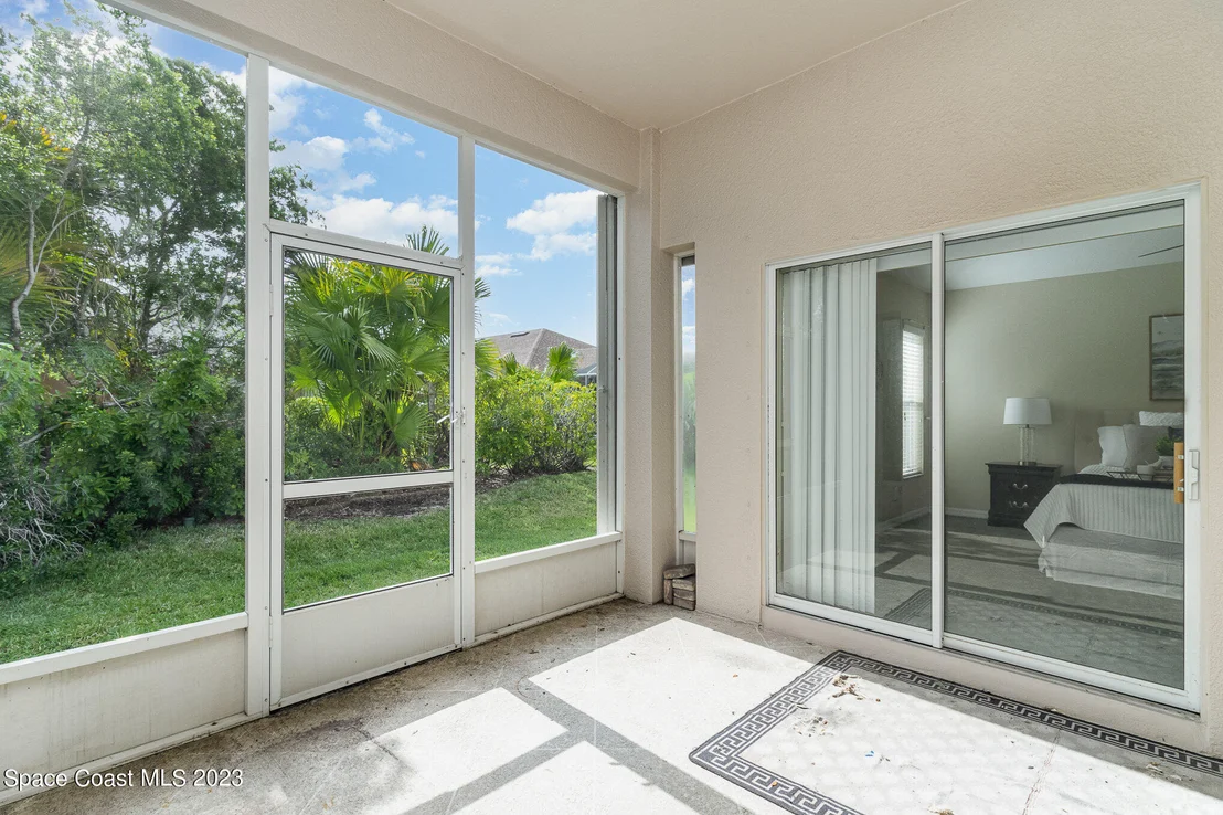 Photo of 7227 Broderick Drive