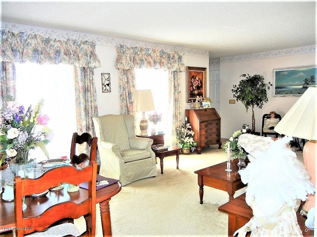 Photo of 1907 Cedar Lane