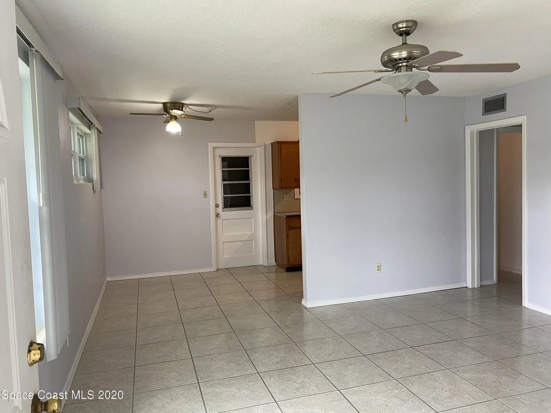 Photo of 1210 Duke Way
