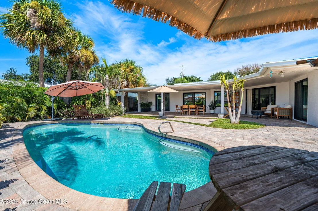 Photo of 17 Riverview Lane