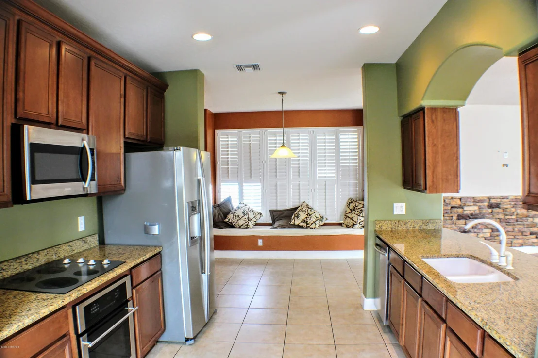 Photo of 1475 Talon Way