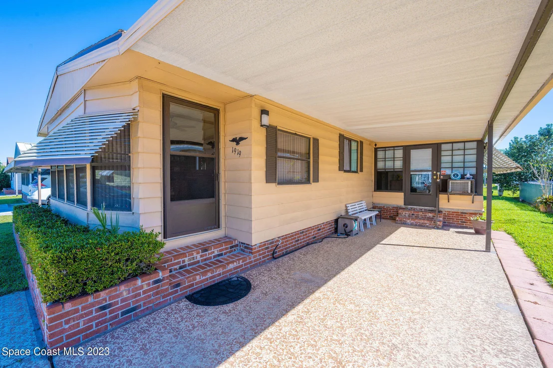 Photo of 1919 Mango Street NE