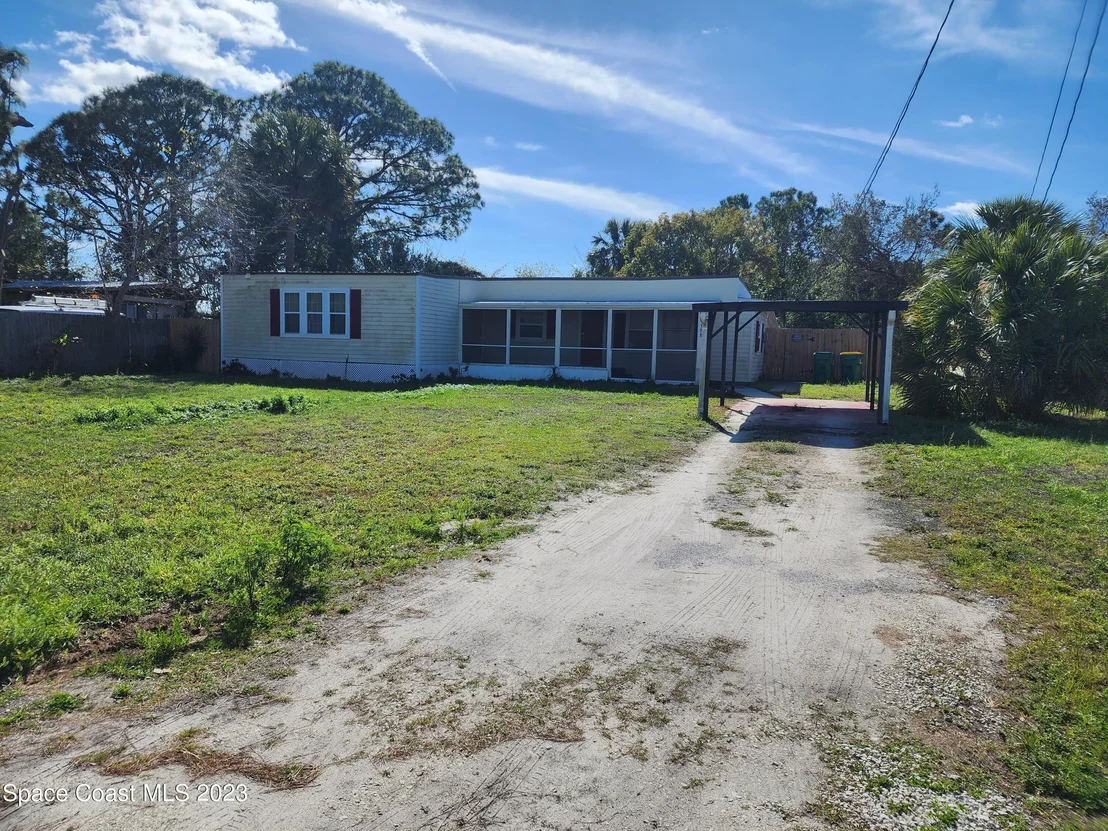 Photo of 388 Mac Arthur Circle